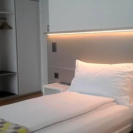 Hotel Flawil 3*